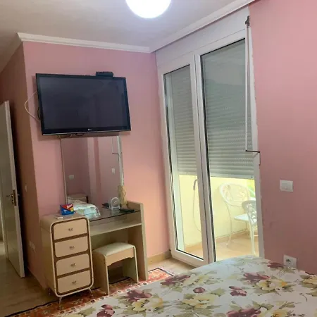 Mia's Sea View Golem (Tirana)