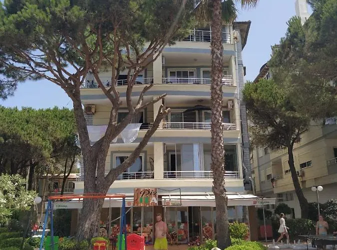 Mia's Sea View Appartement Golem (Tirana)