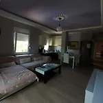 Apartment Mia's Sea View Golem (Tirana)