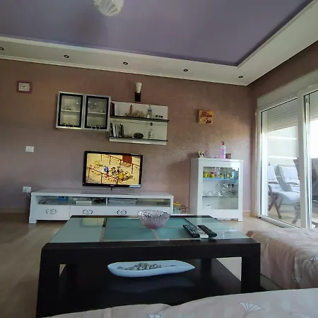 Mia's Sea View Apartman